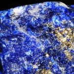 pedra lápis lazuli